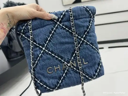 HyperPeter -23*18.5*6CM MINI CHANEL 22 HANDBAG 0501